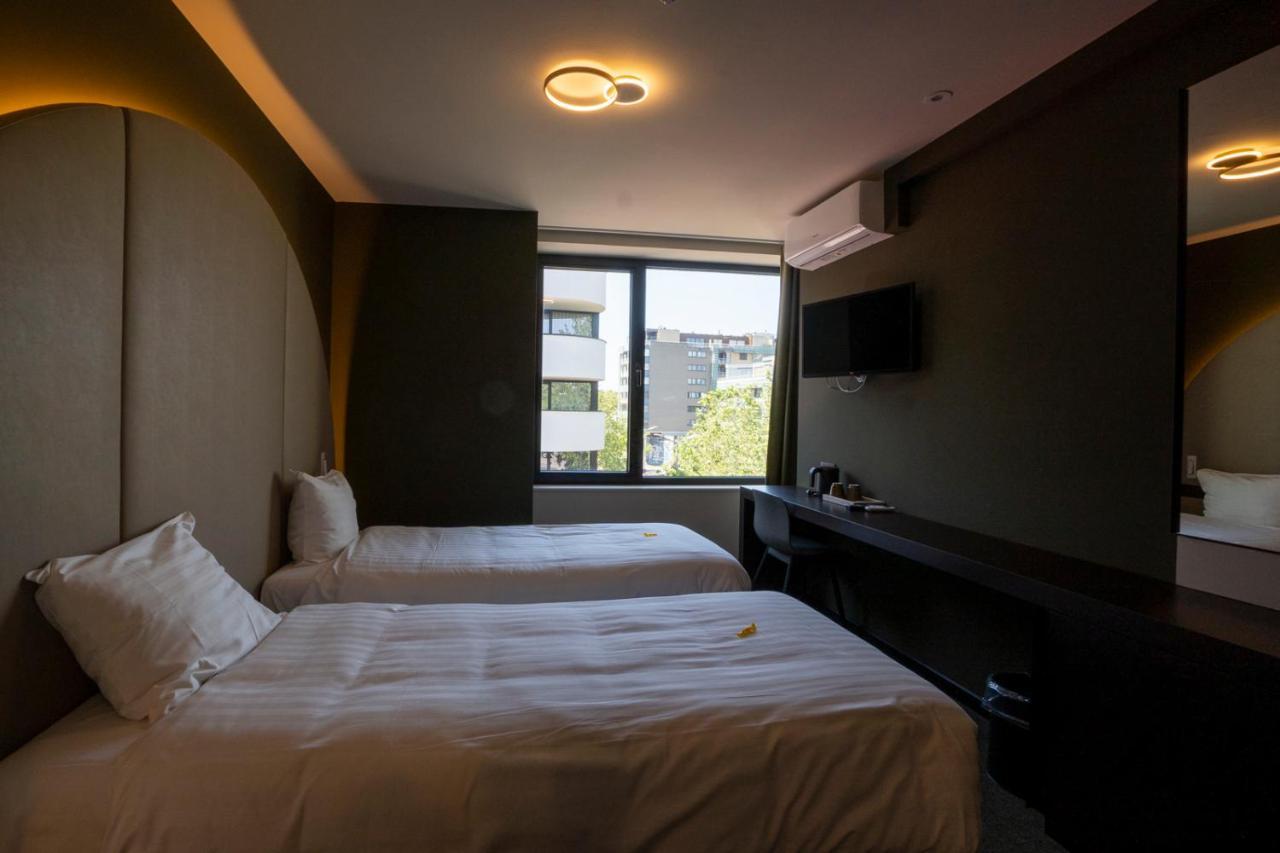 Green Hotel Genk Extérieur photo